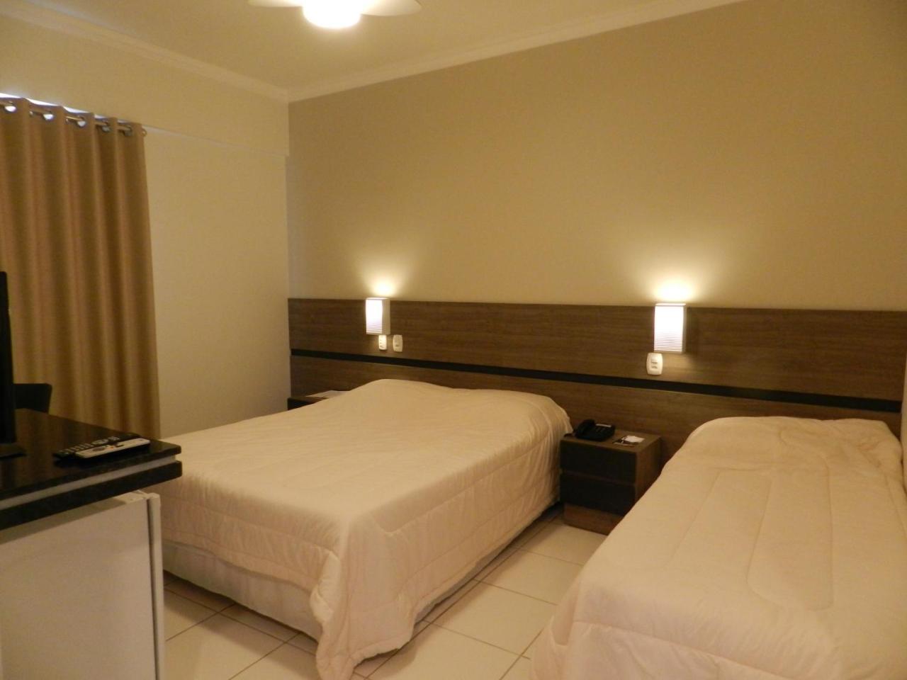Terraco Hotel Tres Pontas  ภายนอก รูปภาพ