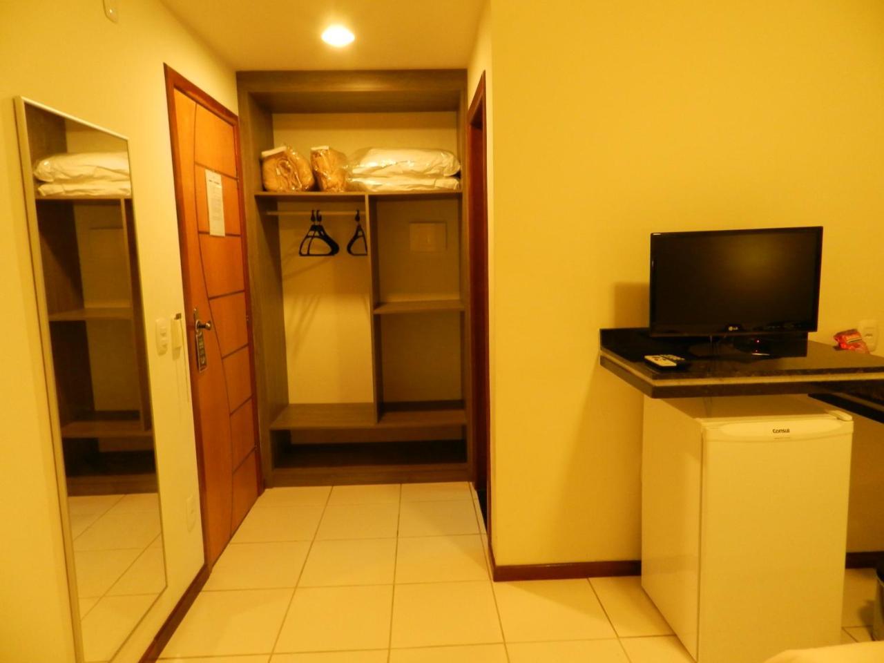 Terraco Hotel Tres Pontas  ภายนอก รูปภาพ